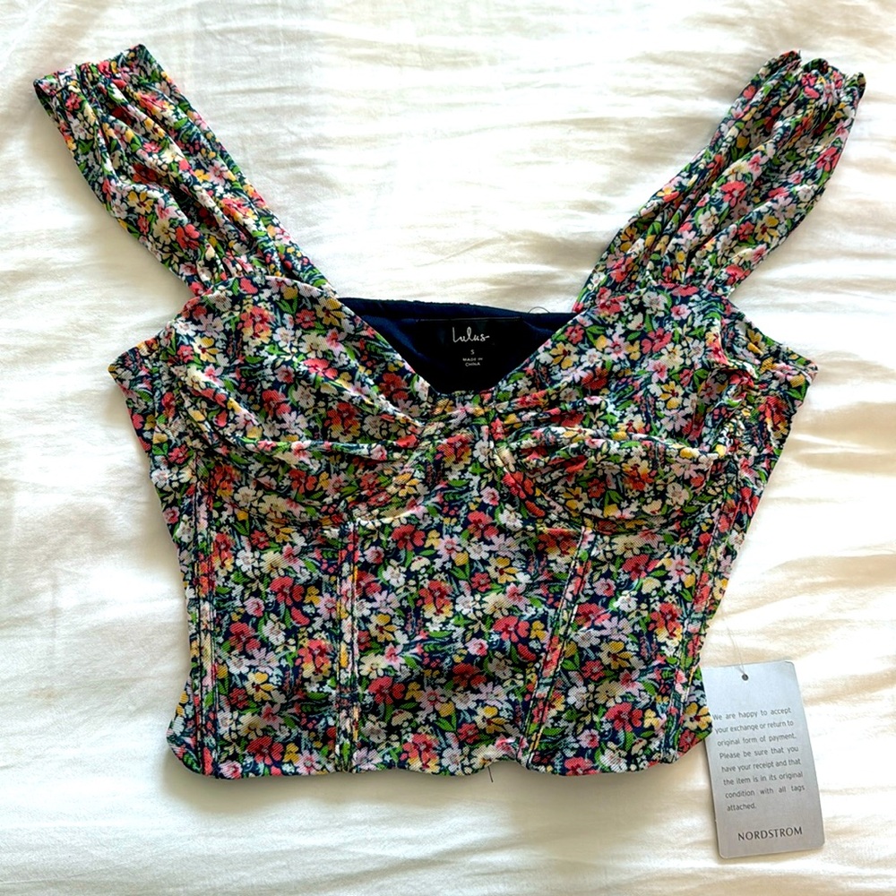 Lulus top
